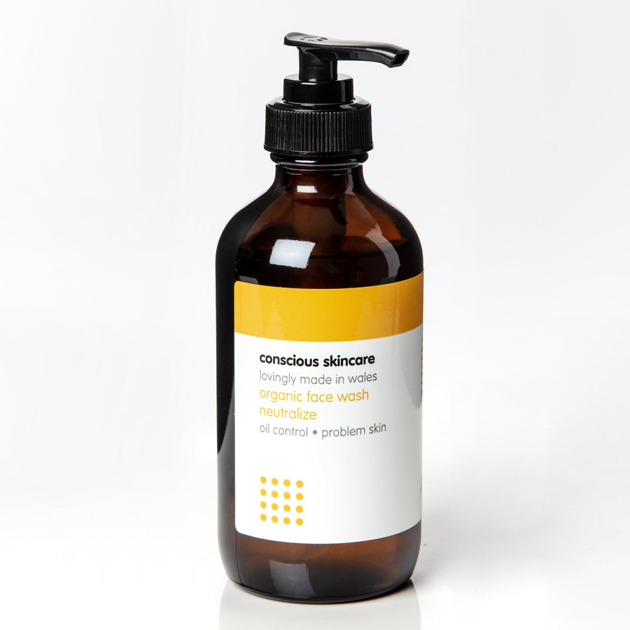 Neutralize gentle face wash for oily skin in amber glass bottle with pump – vegan face wash suitable for oily, sensitive and combination skin