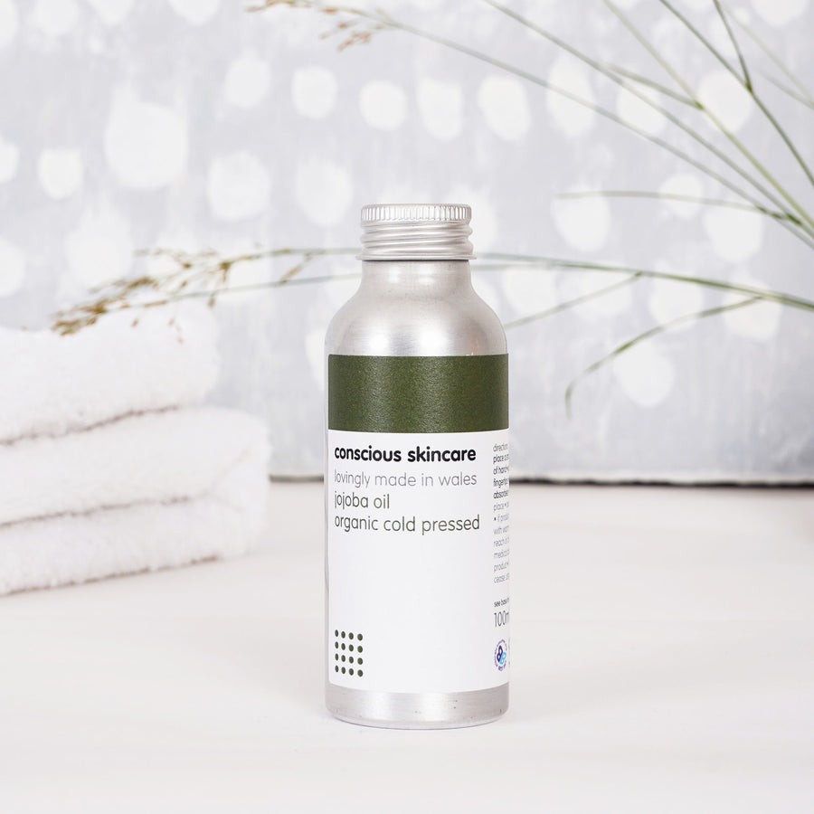 organic jojoba oil — 100% pure, cold-pressed; plastic-free aluminium bottle